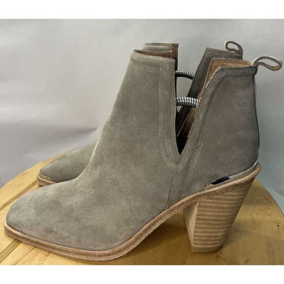 Jeffrey Campbell Cromwell Western Ankle Boots Beige Suede Square Toe Women's 11 - Picture 3 of 9